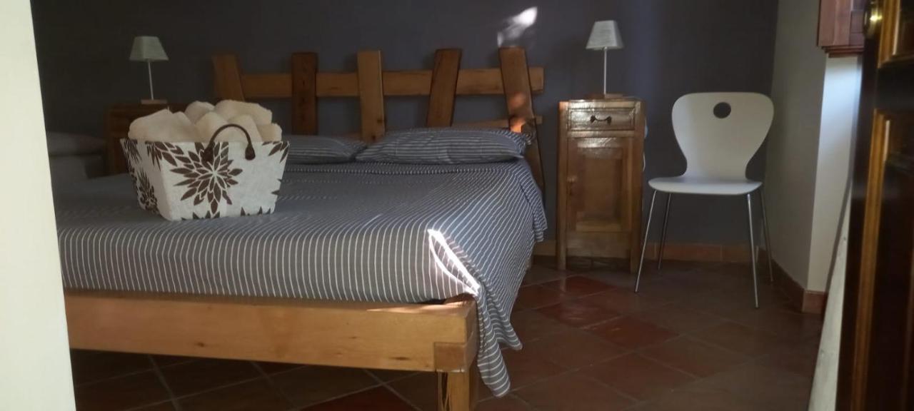 Azienda Agrituristica La Torretta Tocco da Casauria Dış mekan fotoğraf